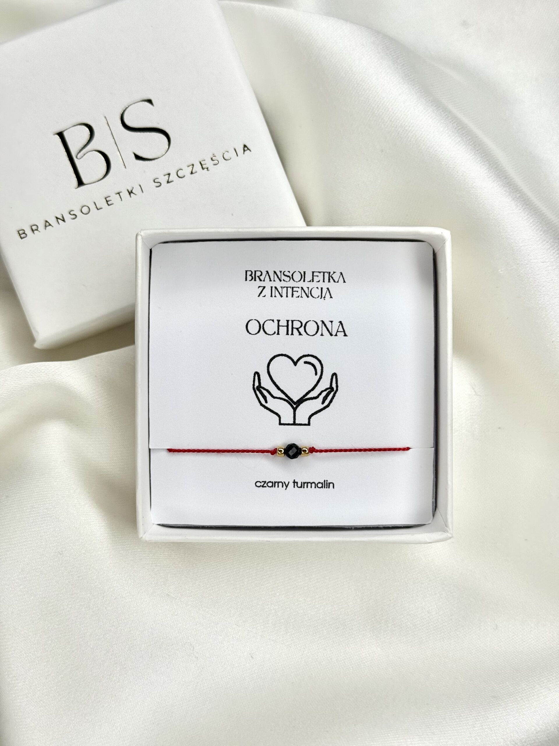 czerwona bransoletka ochronna